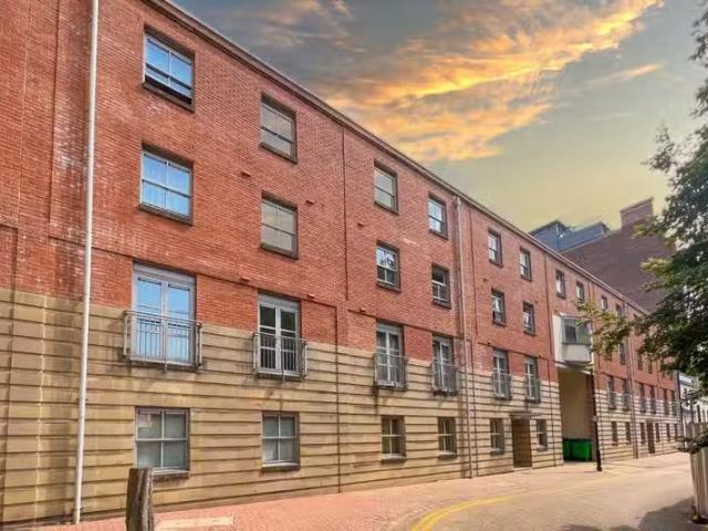 1 bedroom flat for rent in St James Mansions, Cardiff Bay, CF10