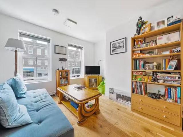 1 bedroom flat for rent in Station Road, Sidcup, DA15