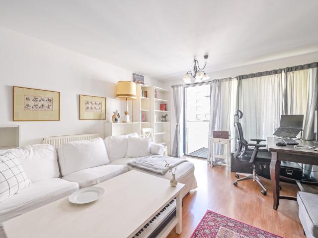 1 Bedroom Flat for Rent in Stainsby Road, E14 | Foxtons