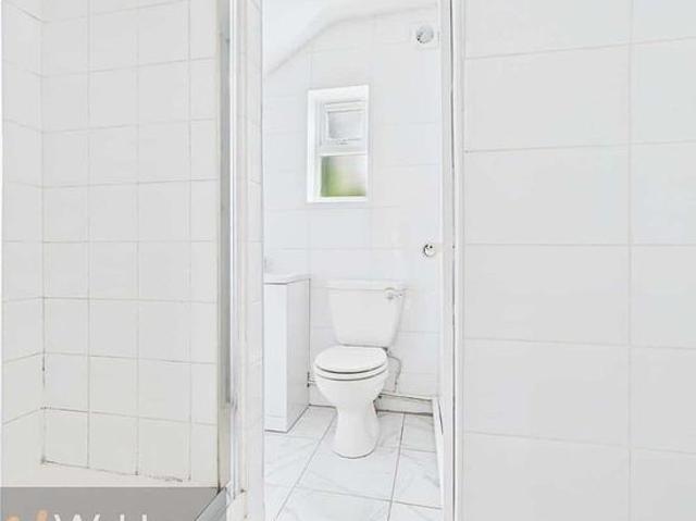1 bedroom flat in Walsall