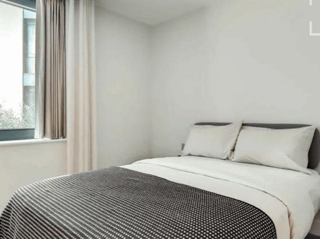 1 bedroom flat in Wembley
