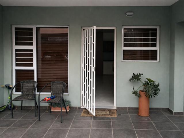 1 Bedroom Flat in Wilro Park