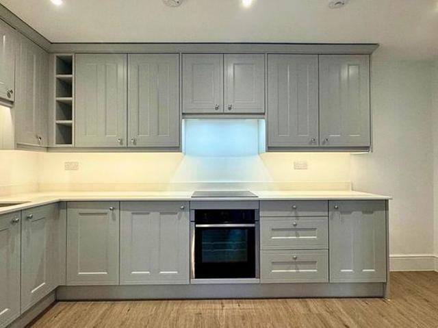1 bedroom flat in Beckenham