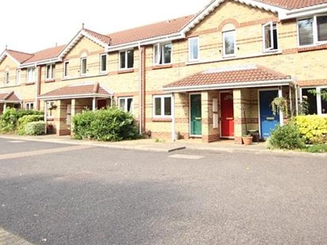 1 bedroom flat in Beckenham