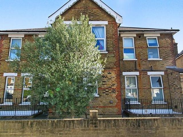 1 bedroom flat in Bexleyheath
