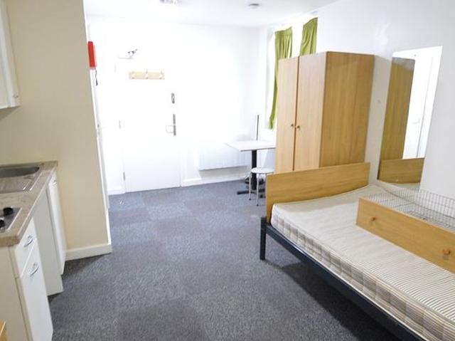 1 bedroom flat in Birmingham