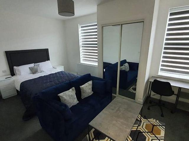 1 bedroom flat in Birmingham