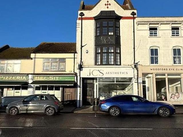 1 bedroom flat in Chigwell