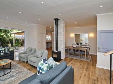1 Bedroom Flat in Constantia