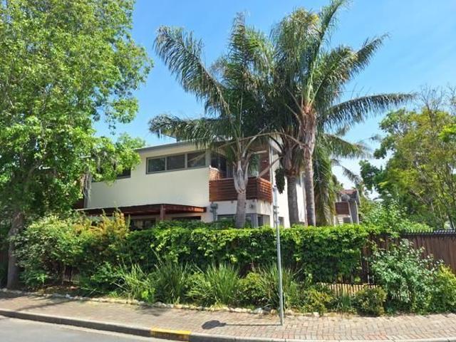 1 Bedroom Flat in Die Boord