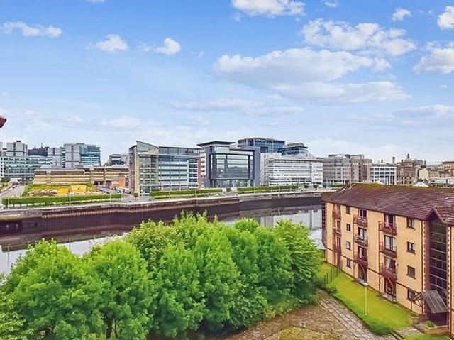 1 bedroom flat in Glasgow