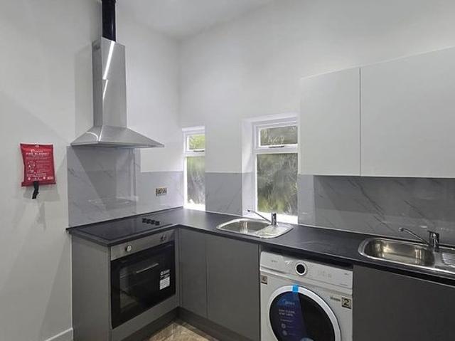 1 bedroom flat in Harrow