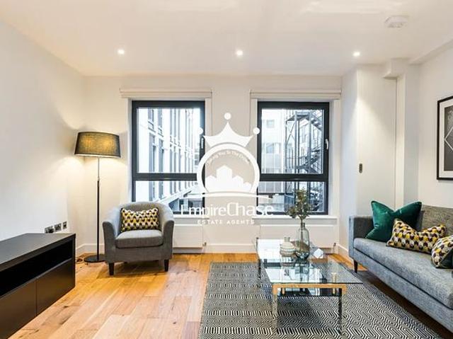1 bedroom flat in Harrow