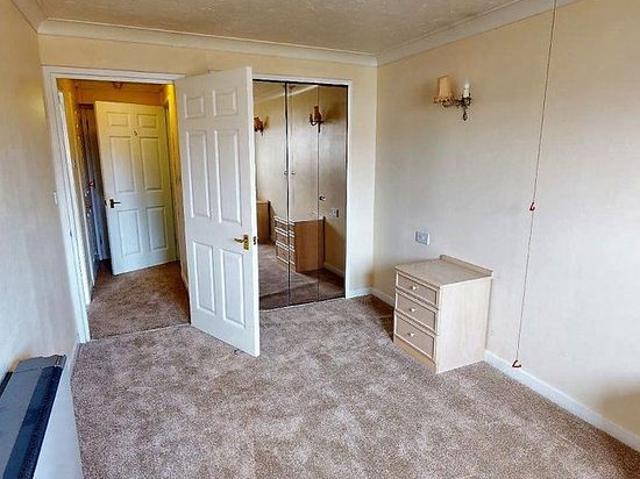 1 bedroom flat in Ilford