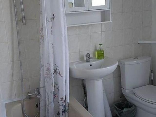 1 bedroom flat in Ilford