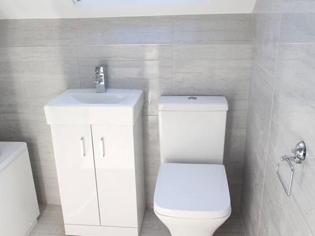 1 bedroom flat in Ilford