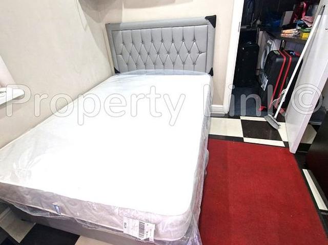 1 bedroom flat in Ilford