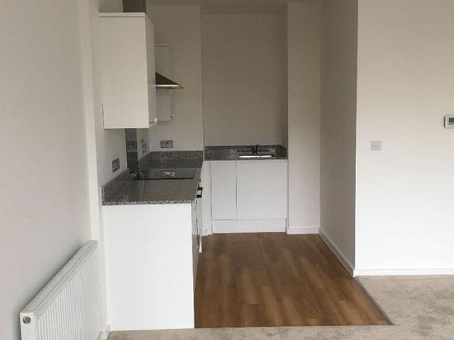 1 bedroom flat in Ilford