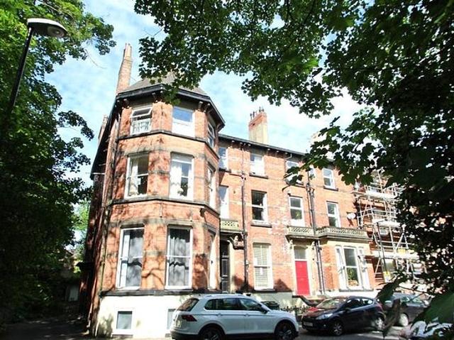 1 bedroom flat in Leeds