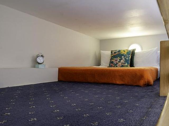 1 bedroom flat in Leeds