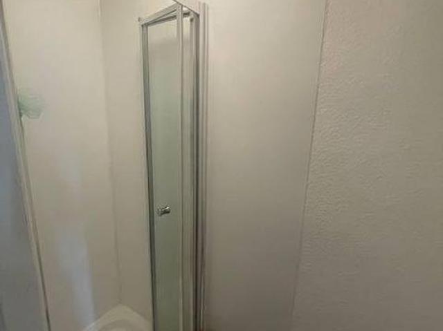 1 bedroom flat in Leeds