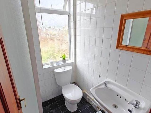 1 bedroom flat in Leeds