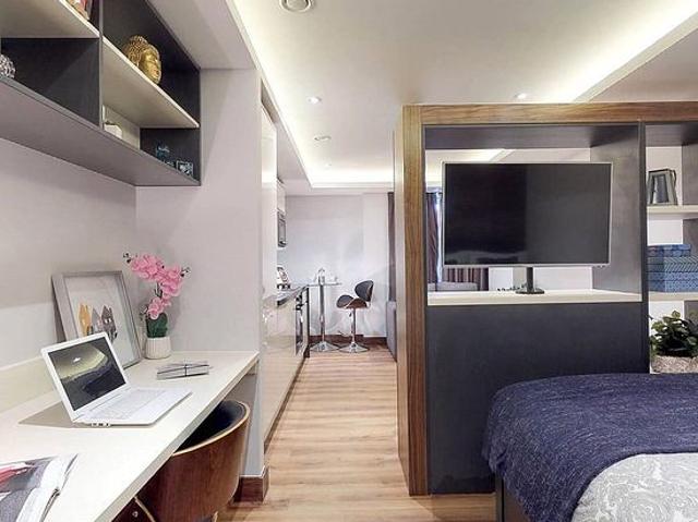1 bedroom flat in Leeds