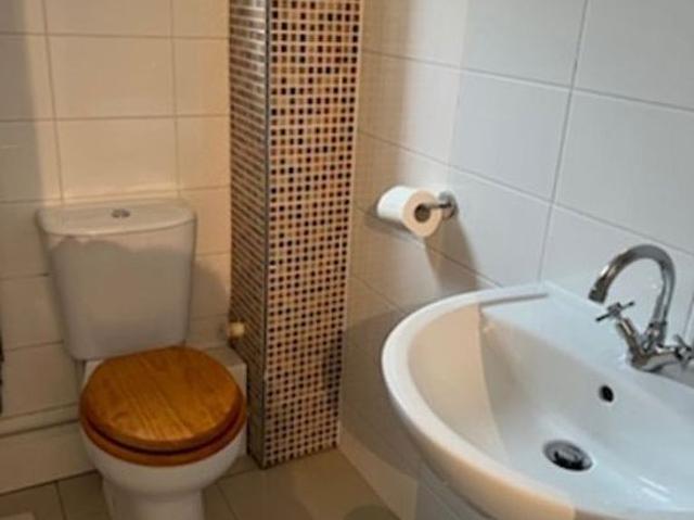 1 bedroom flat in Leeds