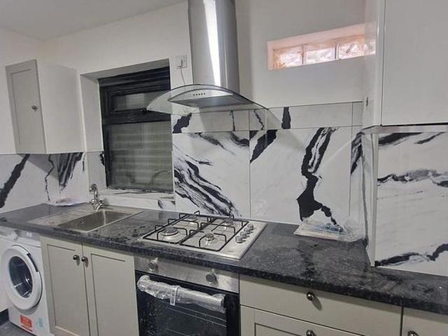 1 bedroom flat in Leeds