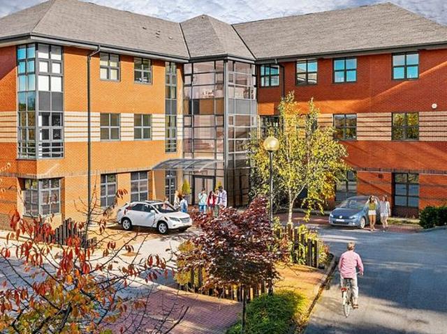 1 bedroom flat in Leeds