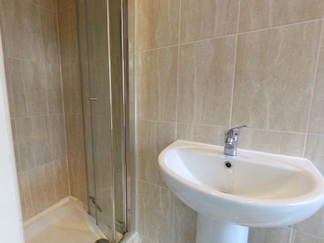 1 bedroom flat in Leeds