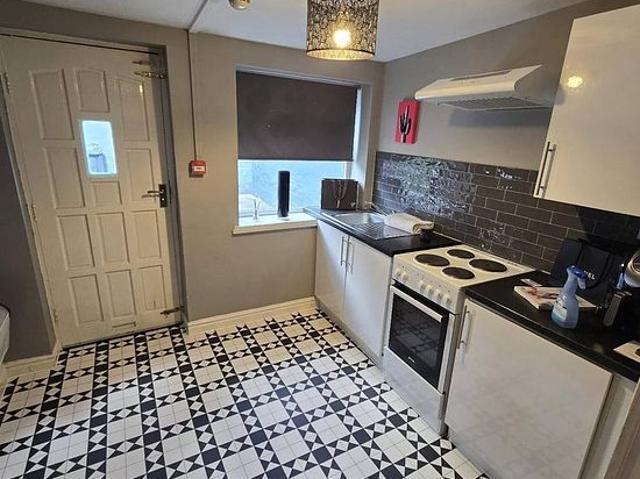 1 bedroom flat in Leeds