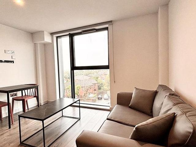 1 bedroom flat in Liverpool