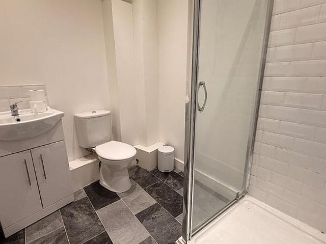 1 bedroom flat in Liverpool