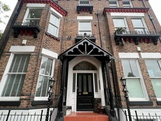 1 bedroom flat in Liverpool