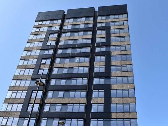 1 bedroom flat in Liverpool