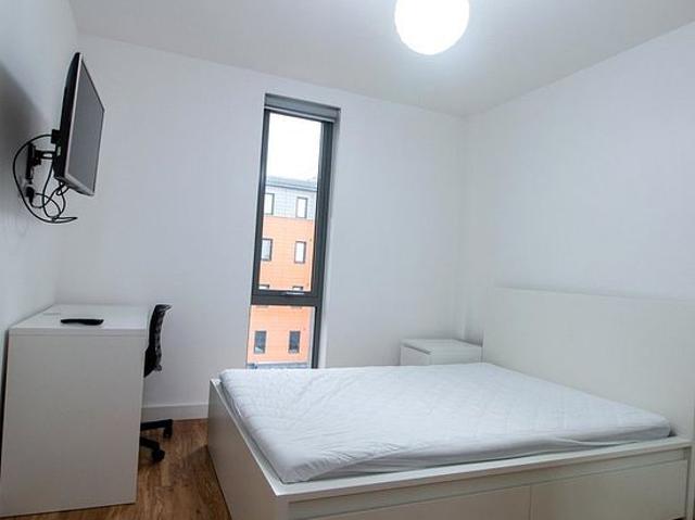 1 bedroom flat in Liverpool