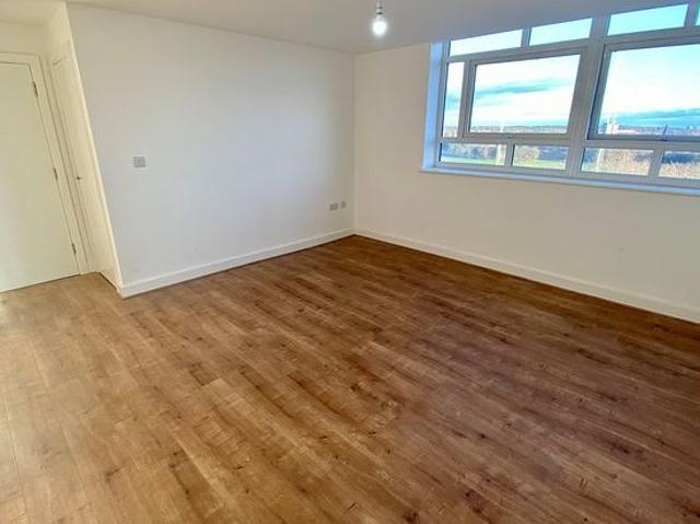 1 bedroom flat in Liverpool