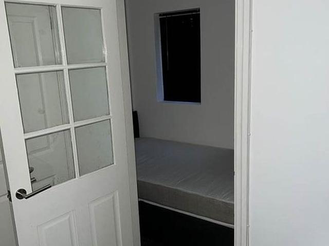 1 bedroom flat in Liverpool