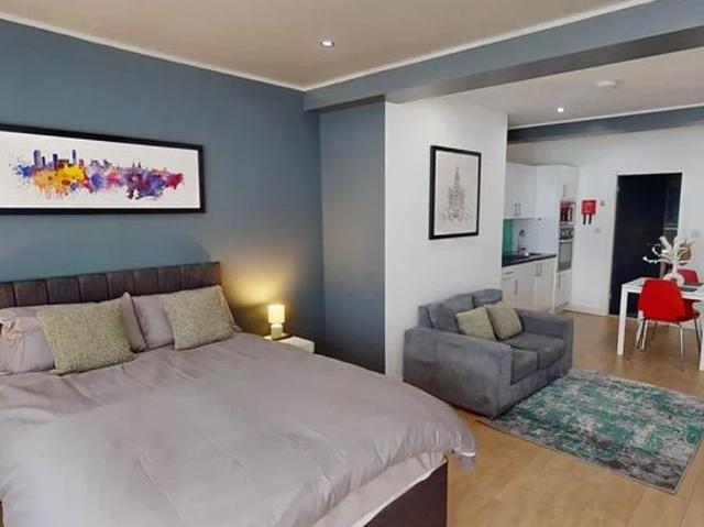1 bedroom flat in Liverpool
