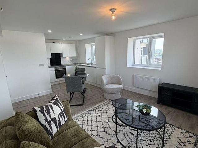 1 bedroom flat in Liverpool