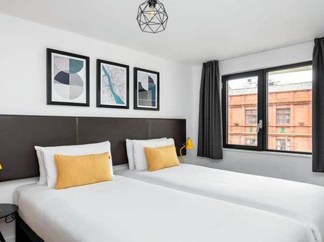 1 bedroom flat in Liverpool
