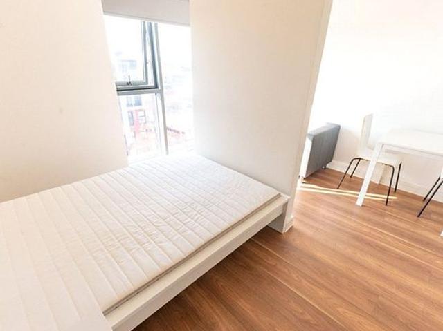 1 bedroom flat in Liverpool