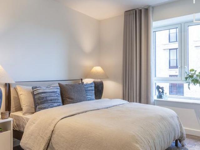 1 bedroom flat in London