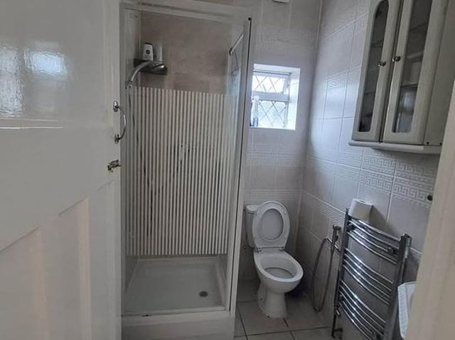 1 bedroom flat in London