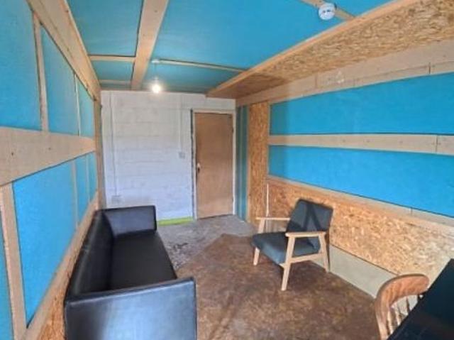 1 bedroom flat in London