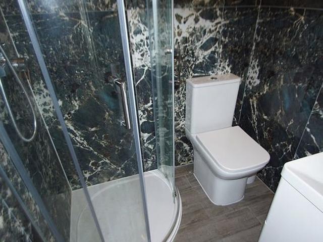 1 bedroom flat in London