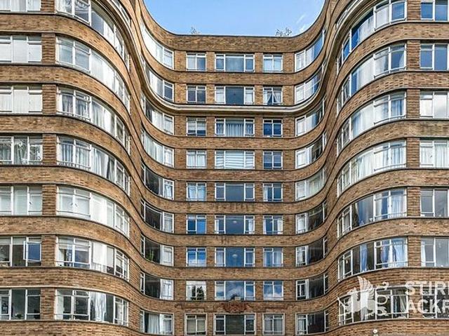 1 bedroom flat in London