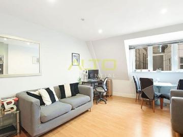 1 bedroom flat in London