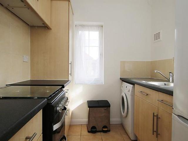 1 bedroom flat in Morden